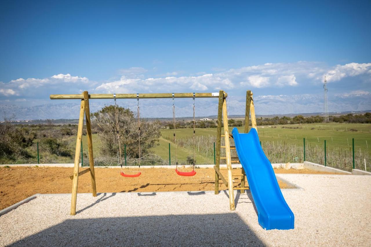 Villa Mediterra Prima Нин Экстерьер фото